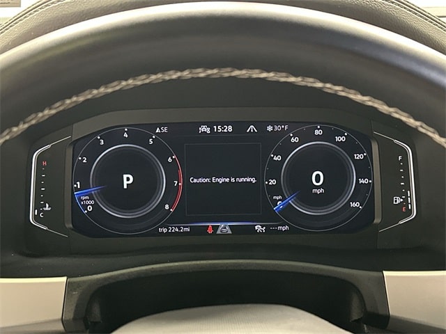 Thumbnail: 2022 Volkswagen Atlas - 16