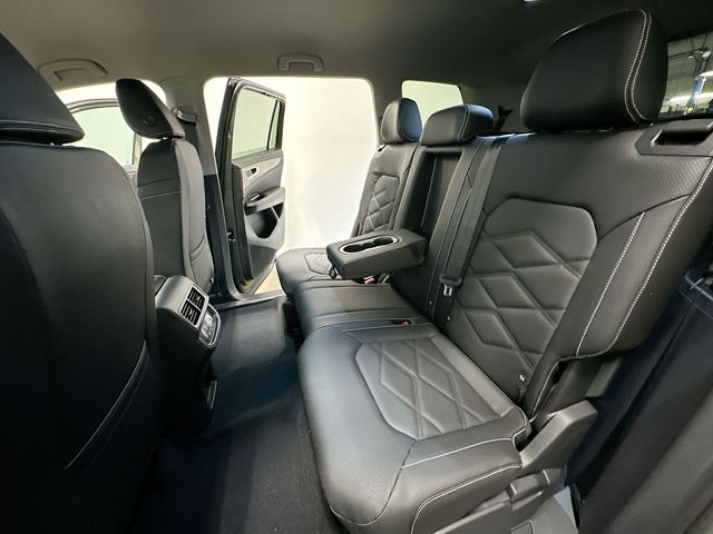Thumbnail: 2026 Volkswagen Atlas - 12
