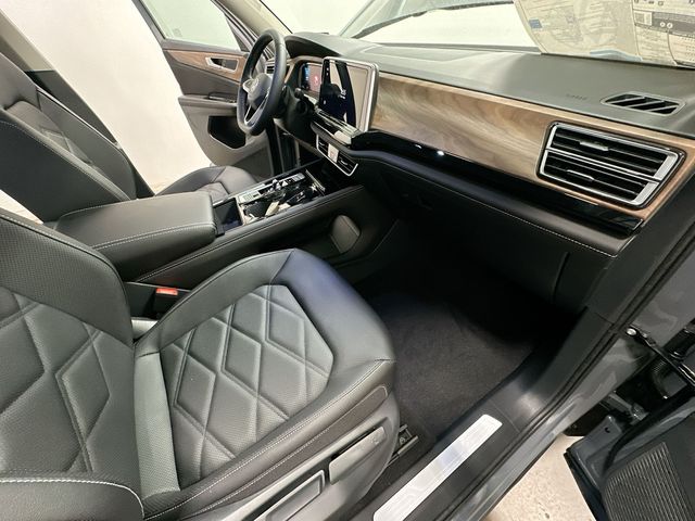 Thumbnail: 2026 Volkswagen Atlas - 13