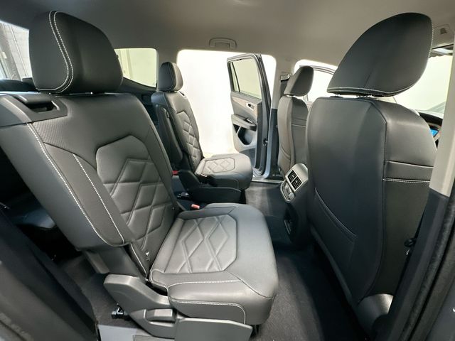 Thumbnail: 2026 Volkswagen Atlas - 24
