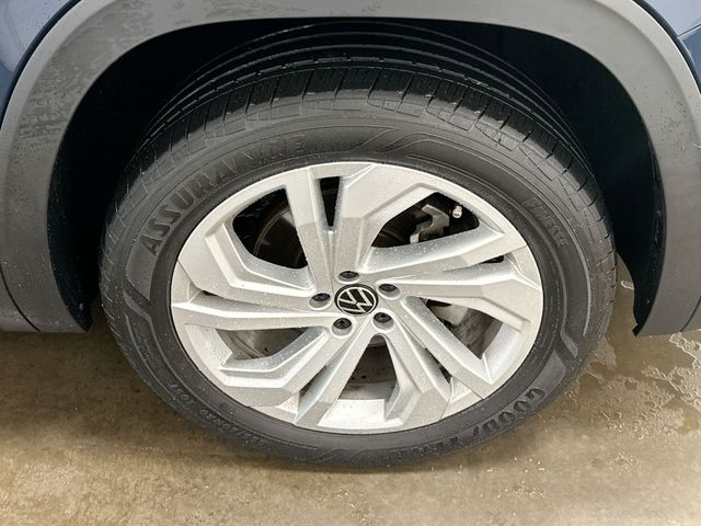 Thumbnail: 2023 Volkswagen Atlas - 8