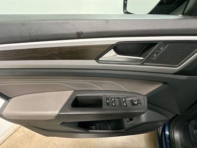 Thumbnail: 2023 Volkswagen Atlas - 26