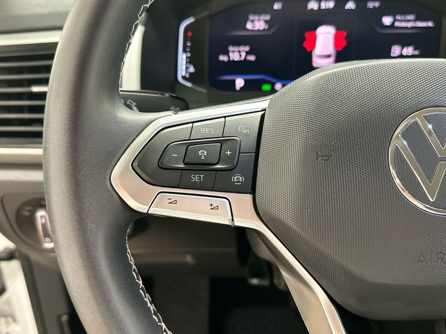 Thumbnail: 2023 Volkswagen Atlas - 15