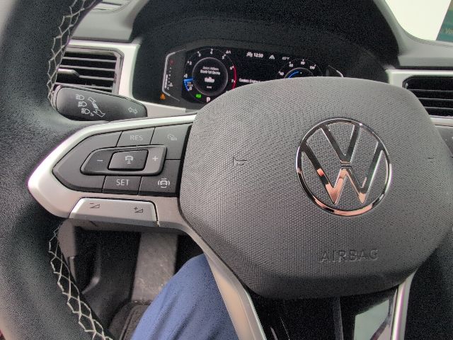Thumbnail: 2023 Volkswagen Atlas - 19
