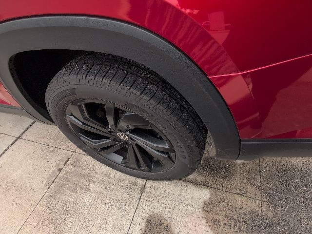 Thumbnail: 2023 Volkswagen Atlas - 15