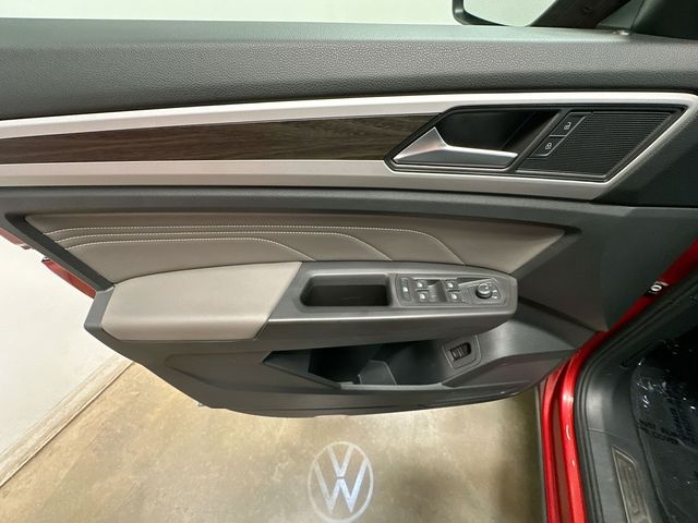 Thumbnail: 2023 Volkswagen Atlas - 26