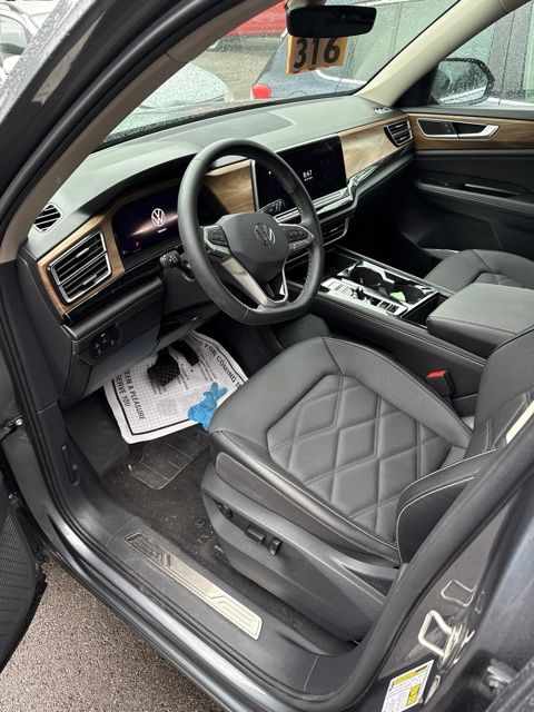 Thumbnail: 2024 Volkswagen Atlas - 2