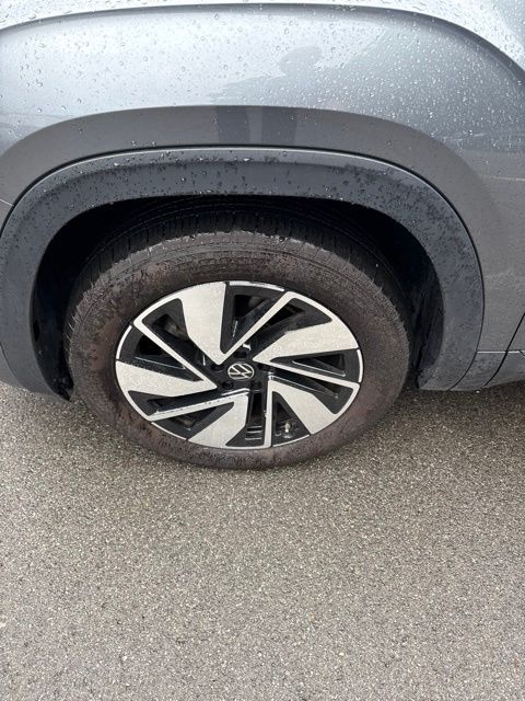 Thumbnail: 2024 Volkswagen Atlas - 16