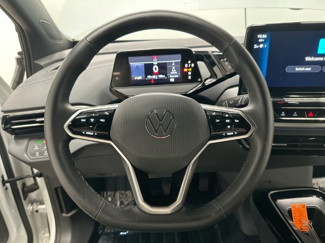 Thumbnail: 2023 Volkswagen ID.4 - 2