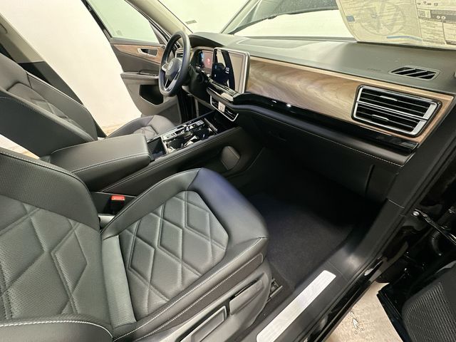 Thumbnail: 2026 Volkswagen Atlas - 13