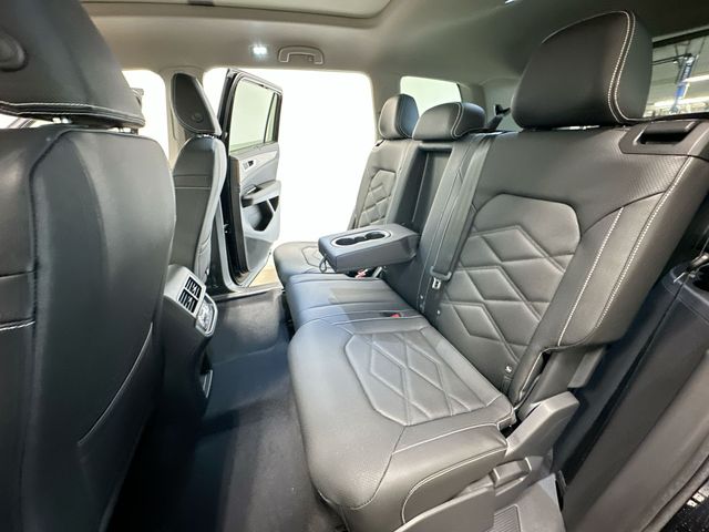 Thumbnail: 2026 Volkswagen Atlas - 12