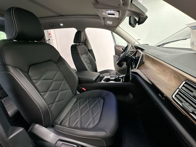 Thumbnail: 2026 Volkswagen Atlas - 25