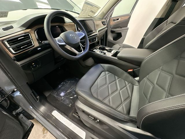 Thumbnail: 2026 Volkswagen Atlas - 11
