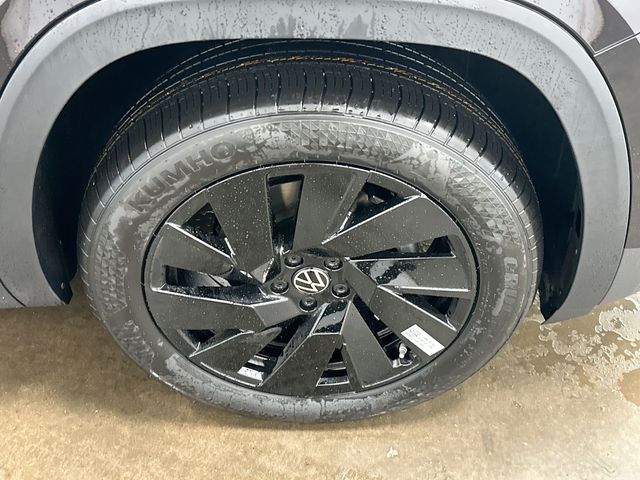 Thumbnail: 2026 Volkswagen Atlas - 7