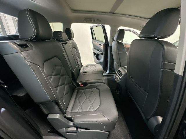 Thumbnail: 2026 Volkswagen Atlas - 25