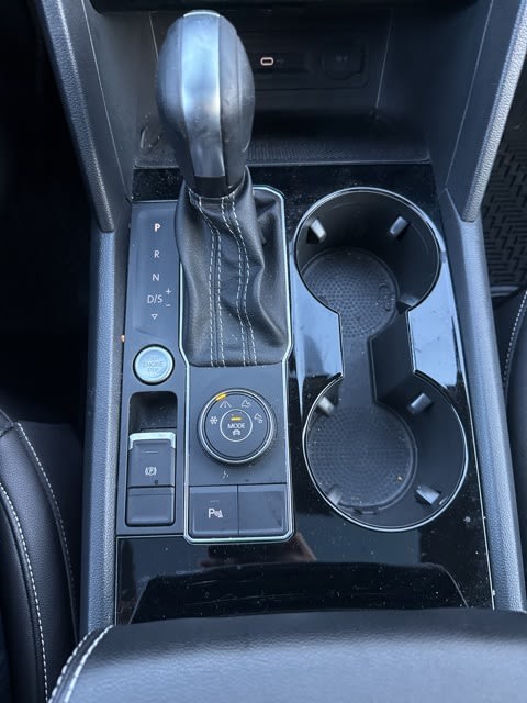 Thumbnail: 2022 Volkswagen Atlas - 9