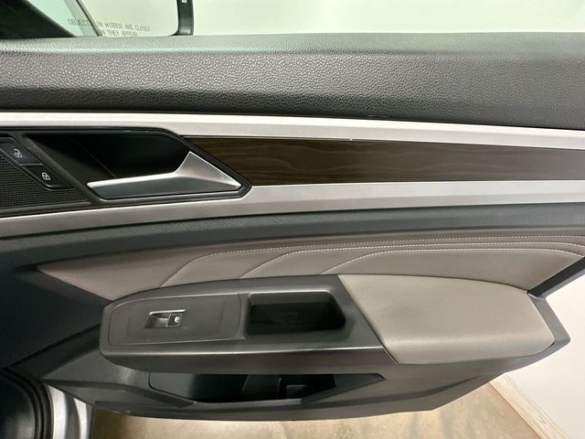 Thumbnail: 2023 Volkswagen Atlas - 27
