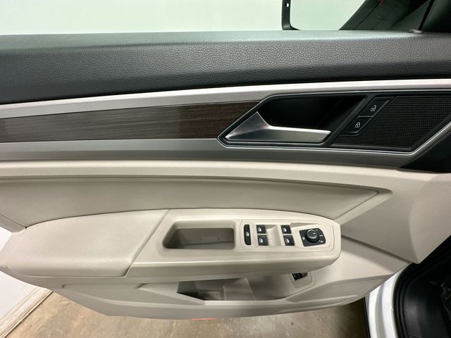 Thumbnail: 2019 Volkswagen Atlas - 27