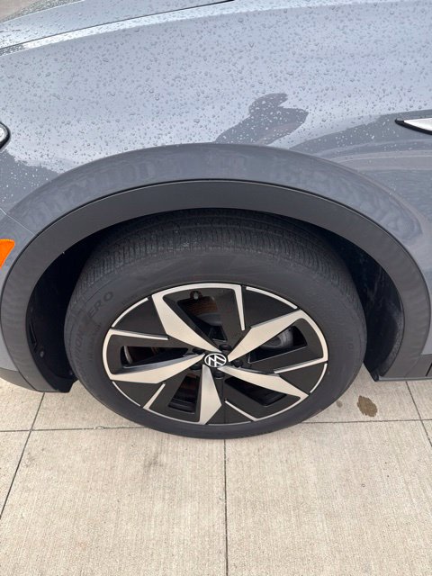 Thumbnail: 2023 Volkswagen ID.4 - 15