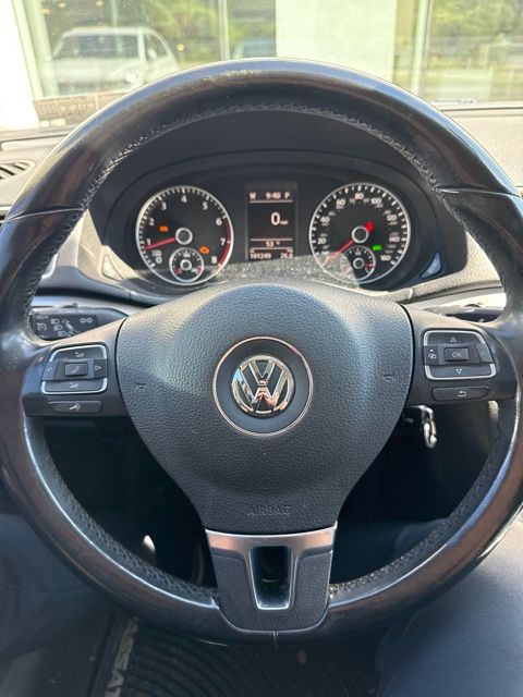 Thumbnail: 2013 Volkswagen Passat - 6