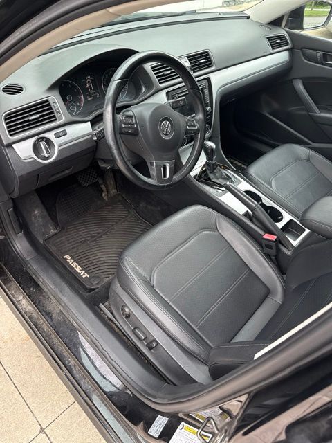 Thumbnail: 2013 Volkswagen Passat - 2