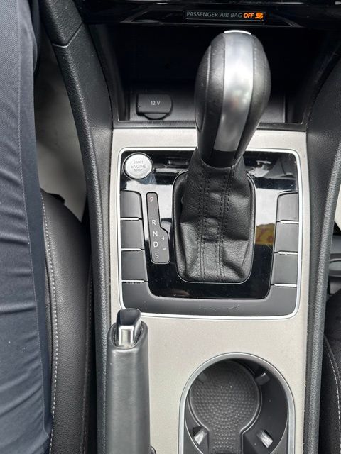 Thumbnail: 2021 Volkswagen Passat - 8