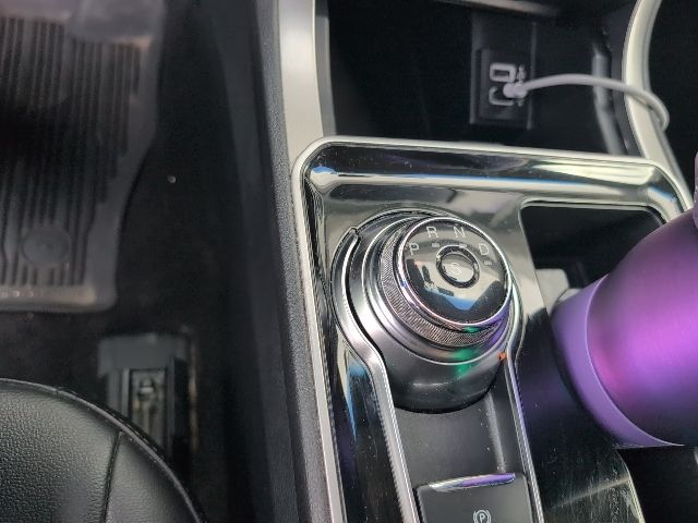 Thumbnail: 2020 Ford Edge - 8
