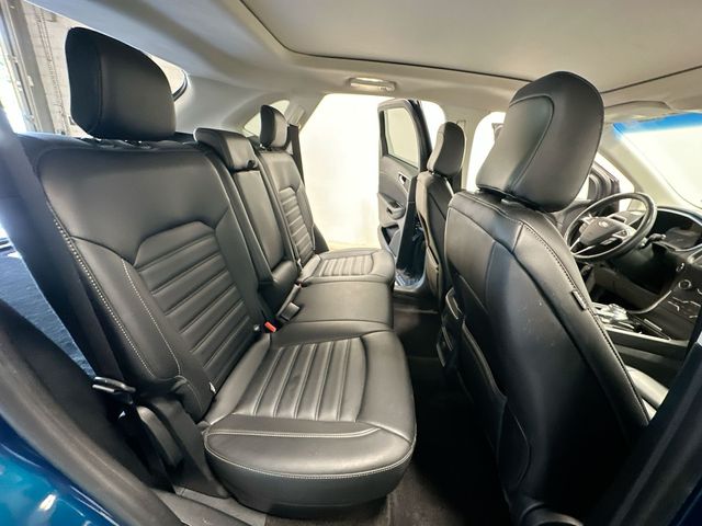 Thumbnail: 2020 Ford Edge - 30
