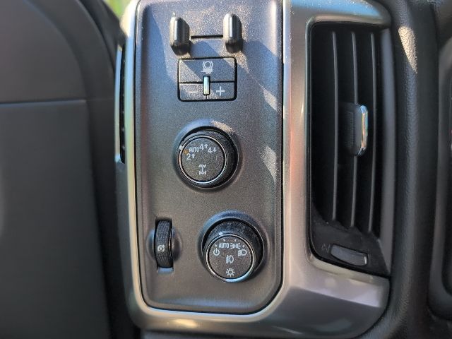 Thumbnail: 2019 Chevrolet Silverado 1500 - 18