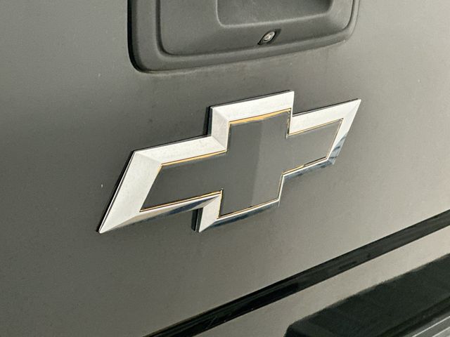 Thumbnail: 2019 Chevrolet Silverado 1500 - 4
