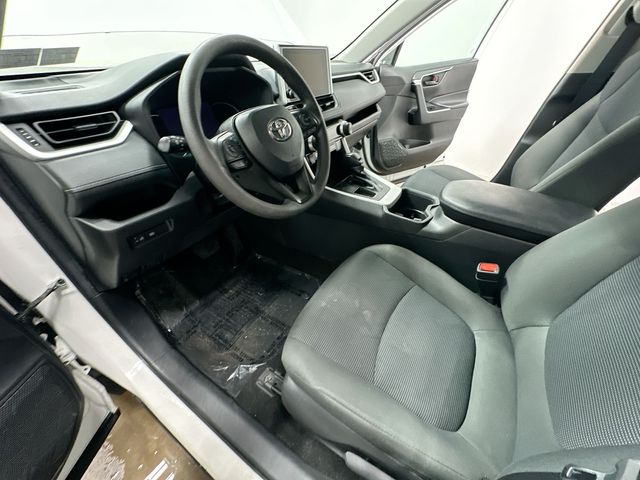 Thumbnail: 2023 Toyota RAV4 - 10