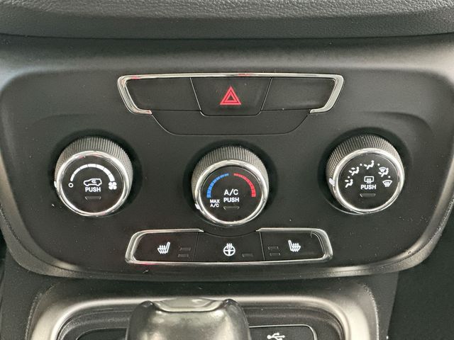 Thumbnail: 2018 Jeep Compass - 22