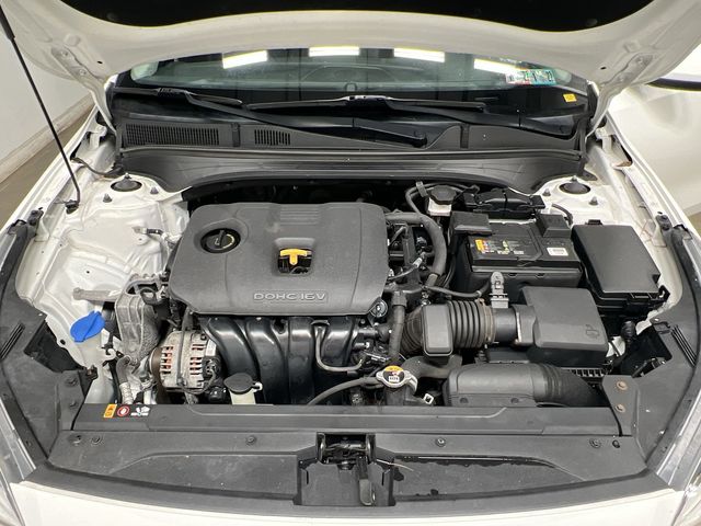 Thumbnail: 2020 Kia Forte - 9