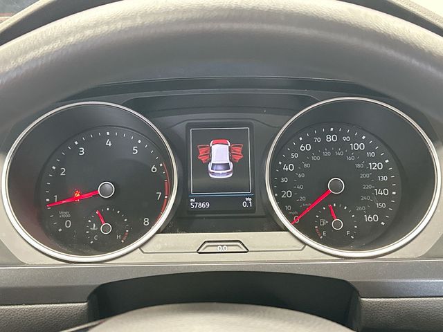 Thumbnail: 2018 Volkswagen Tiguan - 16