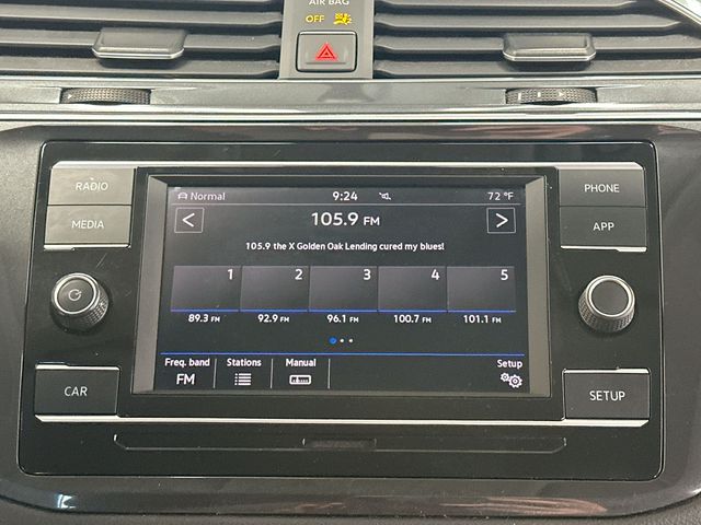 Thumbnail: 2018 Volkswagen Tiguan - 15