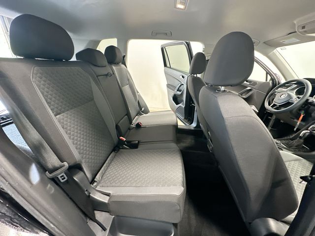 Thumbnail: 2018 Volkswagen Tiguan - 27