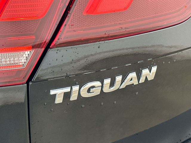 Thumbnail: 2018 Volkswagen Tiguan - 28