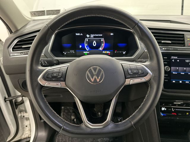 Thumbnail: 2023 Volkswagen Tiguan - 2