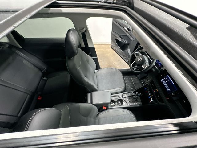 Thumbnail: 2026 Volkswagen Taos - 10