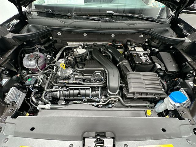 Thumbnail: 2026 Volkswagen Taos - 8