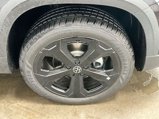 Thumbnail: 2026 Volkswagen Taos - 7