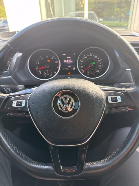 Thumbnail: 2019 Volkswagen Tiguan - 17