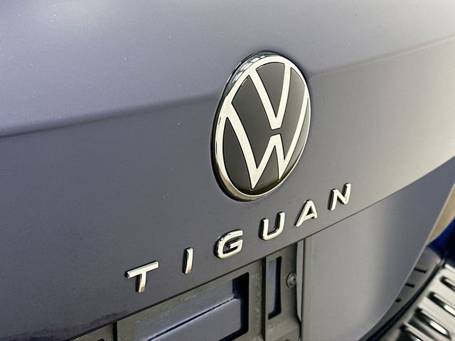 Thumbnail: 2024 Volkswagen Tiguan - 7
