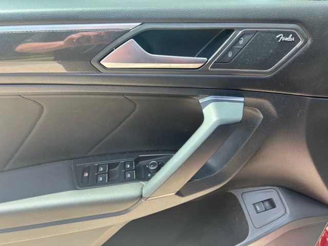 Thumbnail: 2019 Volkswagen Tiguan - 15