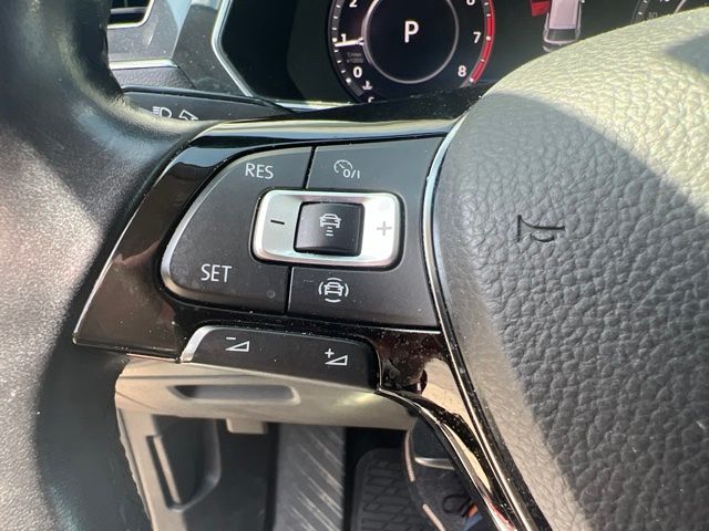 Thumbnail: 2019 Volkswagen Tiguan - 18