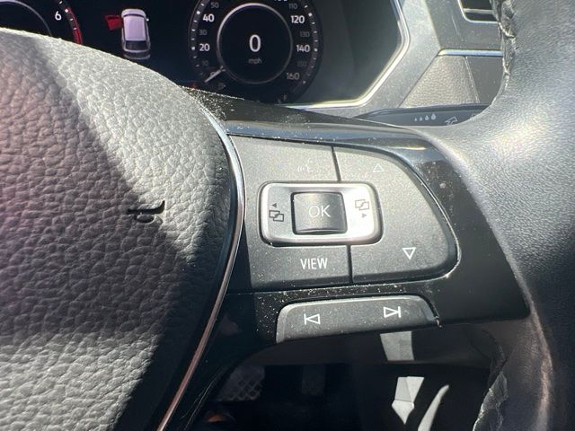 Thumbnail: 2019 Volkswagen Tiguan - 19