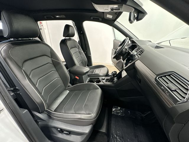 Thumbnail: 2022 Volkswagen Tiguan - 29