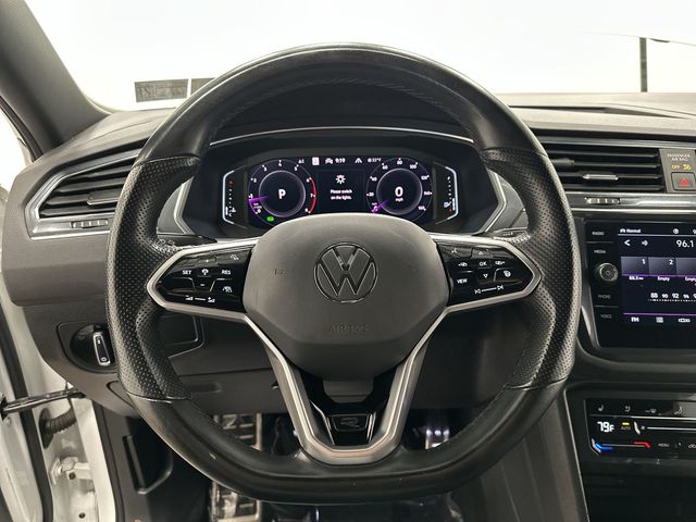 Thumbnail: 2022 Volkswagen Tiguan - 2