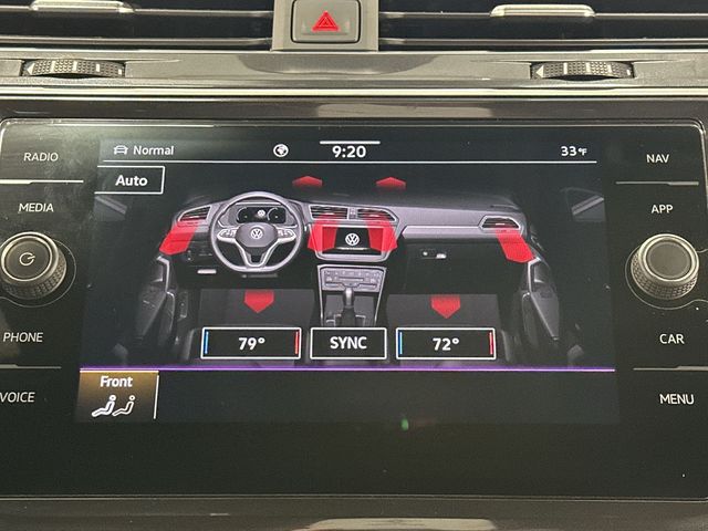 Thumbnail: 2022 Volkswagen Tiguan - 24