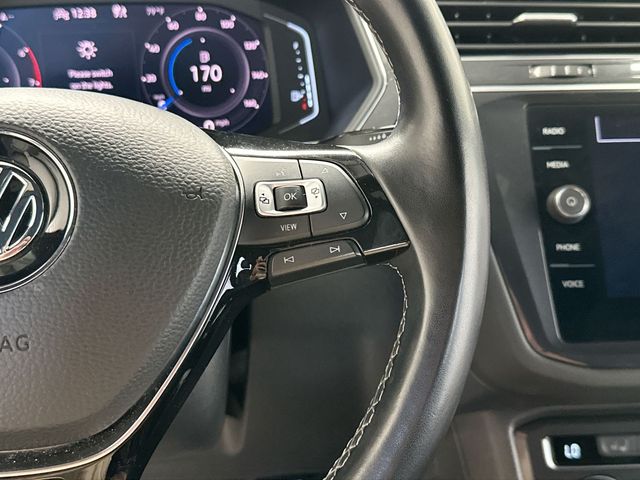 Thumbnail: 2021 Volkswagen Tiguan - 20